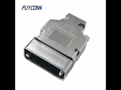 Crimping টাইপ মহিলা 34pin V.35 সংযোগকারী প্লাস্টিক শিল্ড তারের সংযোগকারী